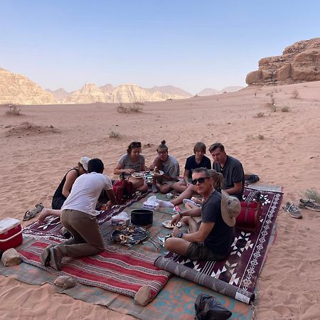 Wadi Rum Magic Camp Exterior photo