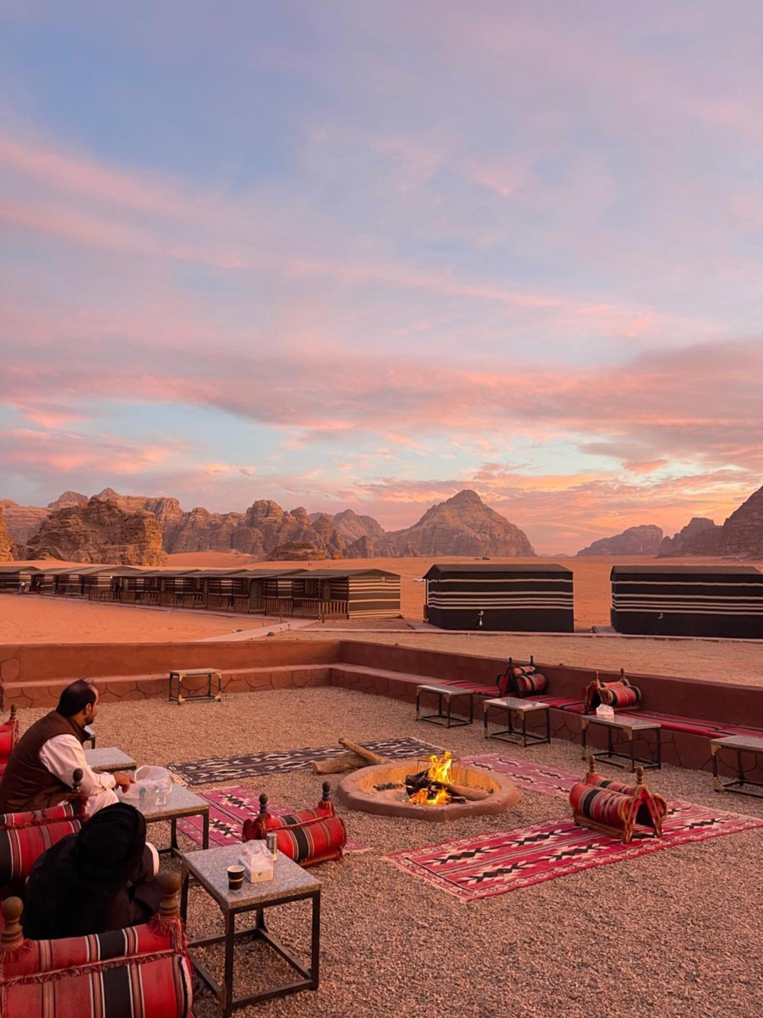 Wadi Rum Magic Camp Exterior photo